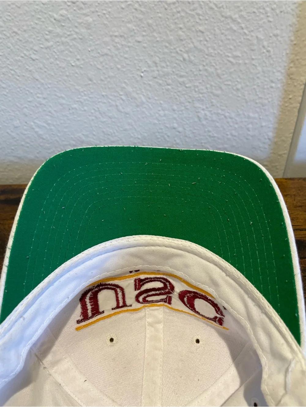 VTG 1993 The Game USC Trojans White Snapback Hat Green Underbrim NCAA
